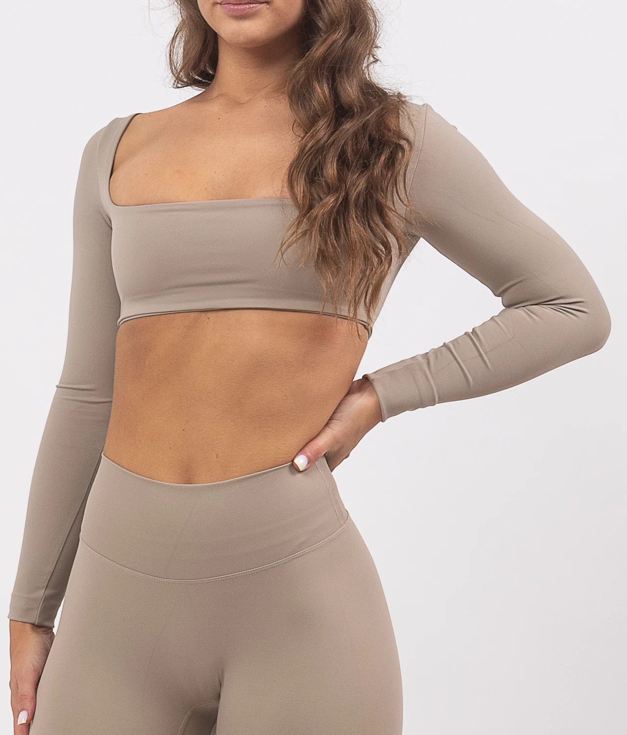 Leila dark beige top na dug rukav 5 Leila dark beige top na dug rukav - Slika 1