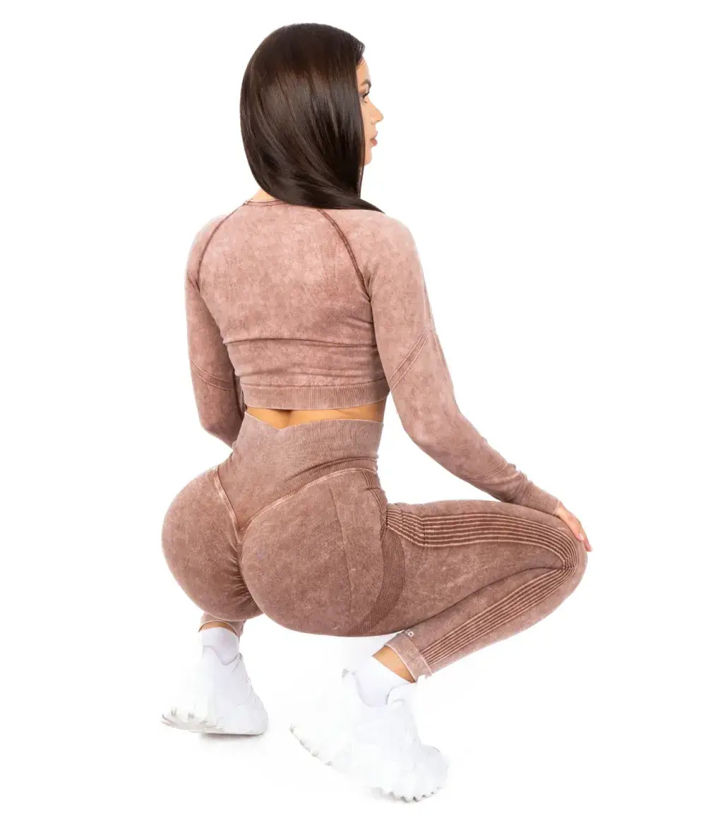 perfect-body-brown-komplet-sa-topom-na-dug-rukav Perfect body brown komplet sa topom na dug rukav - Slika 1