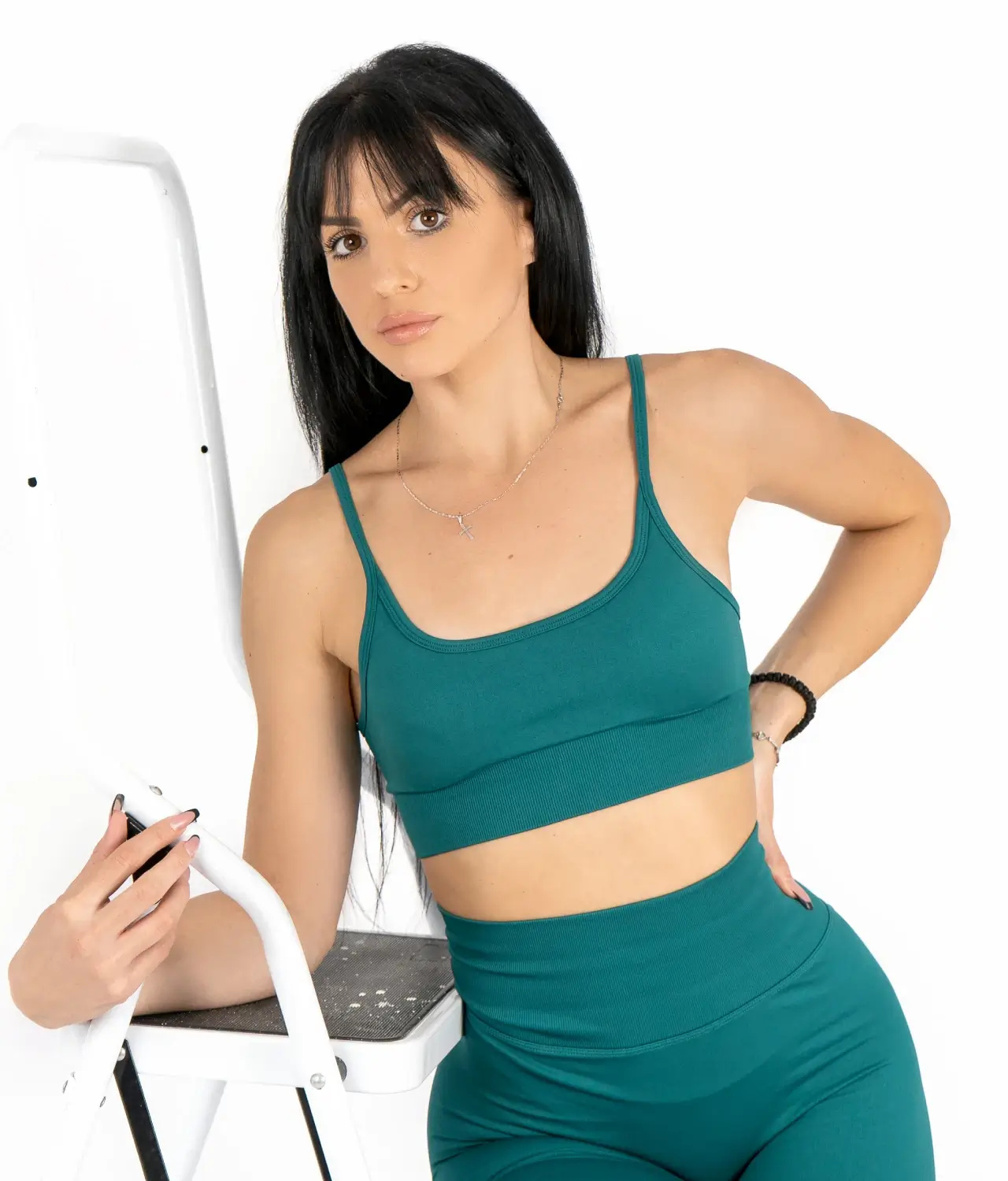 selena green top na bretele 4 Selena green top na naramenice - Slika 1